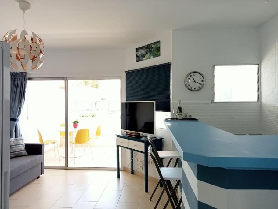 Apartment With Large Terrace, 10 Meters From Playa De Las Burras San Bartolomé Екстериор снимка